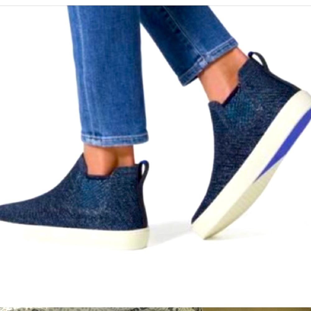 AUTHENTIC ROTHY’s BLACK FRIDAY Metallic Chelsea’s